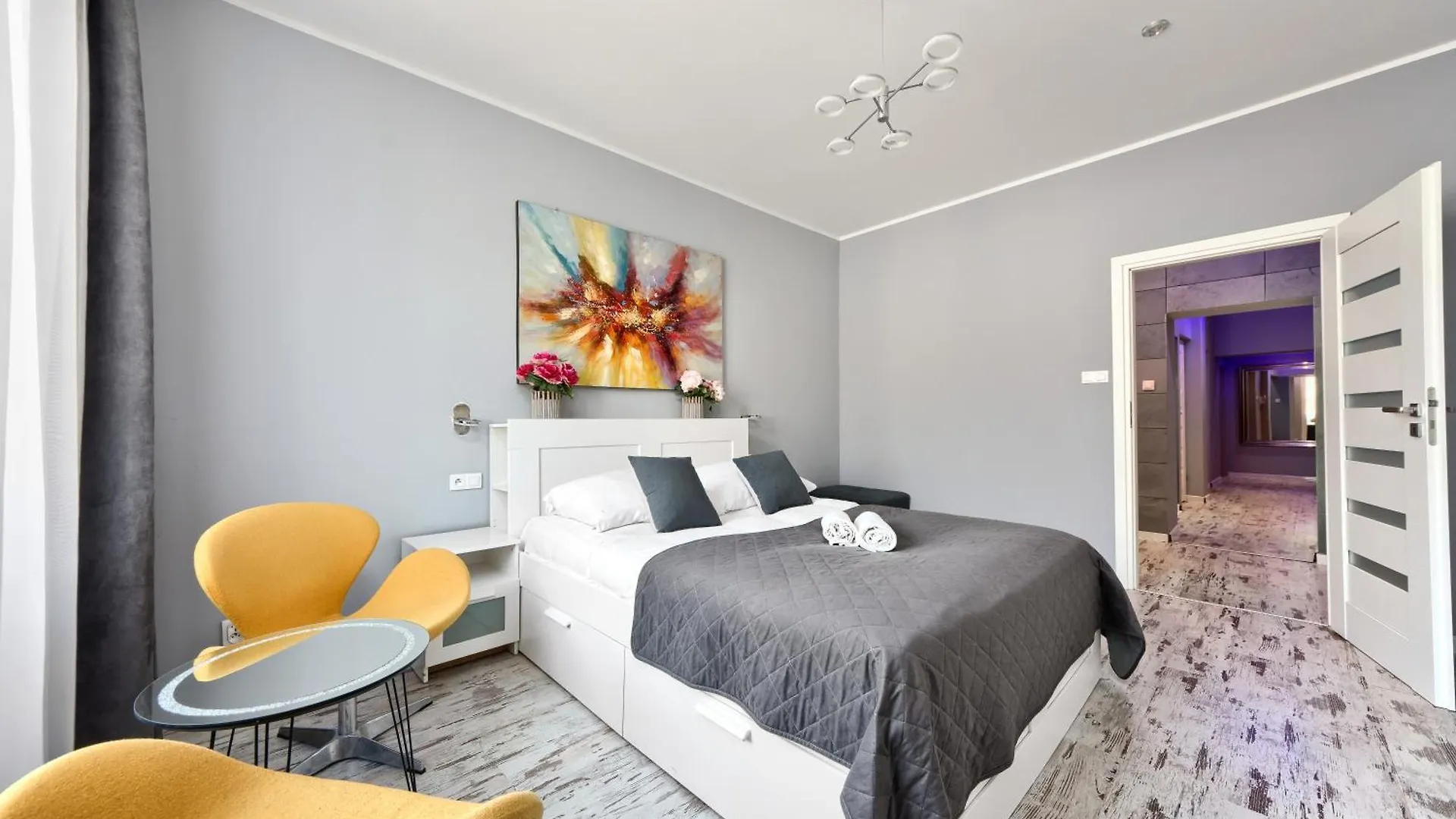 Mikolajska 5 Apartments Krakow Polonya